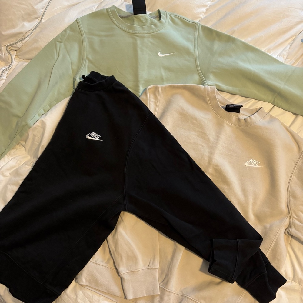 Nike Crewneck Bundle